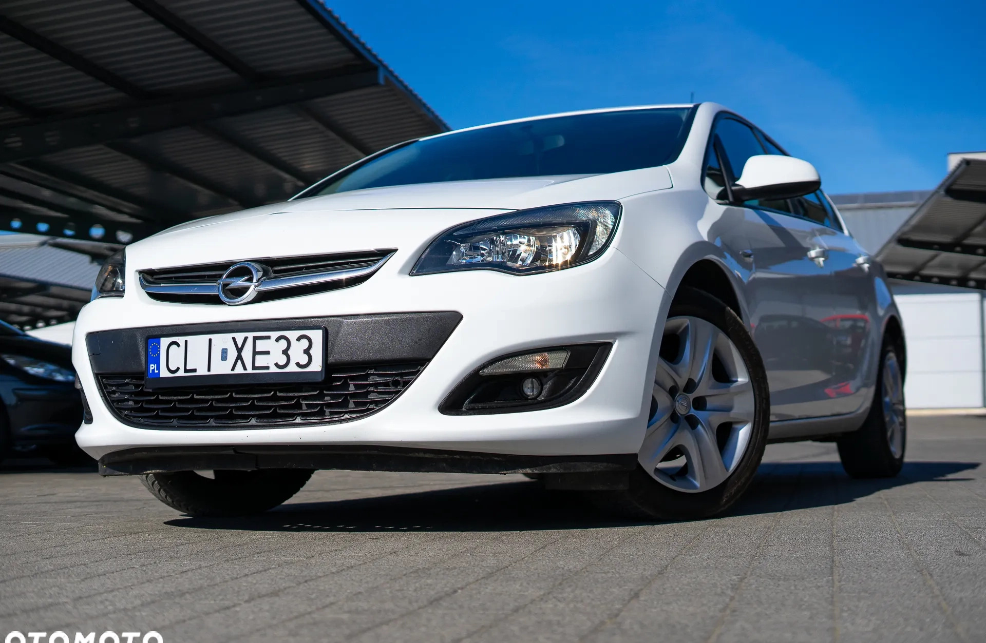 Opel Astra cena 27300 przebieg: 280886, rok produkcji 2013 z Lipno małe 742